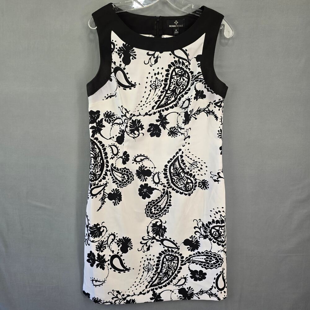 Ronni Nicole White Black Mini Dress Women's Size 12 Sleeveless Shift Unlined Zip